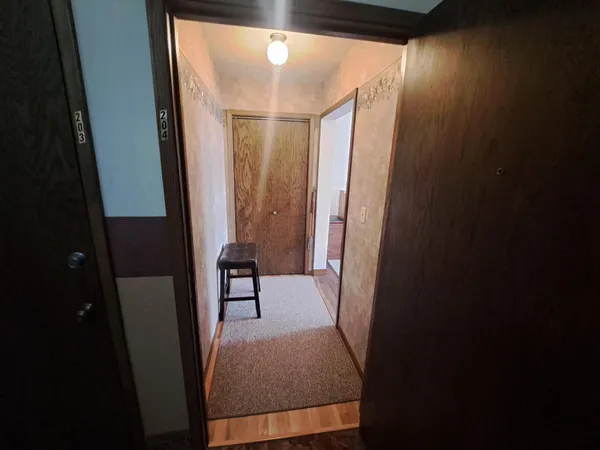 $109,900 | 913 Abbott Street, Unit 204, Albert Lea, MN 56007