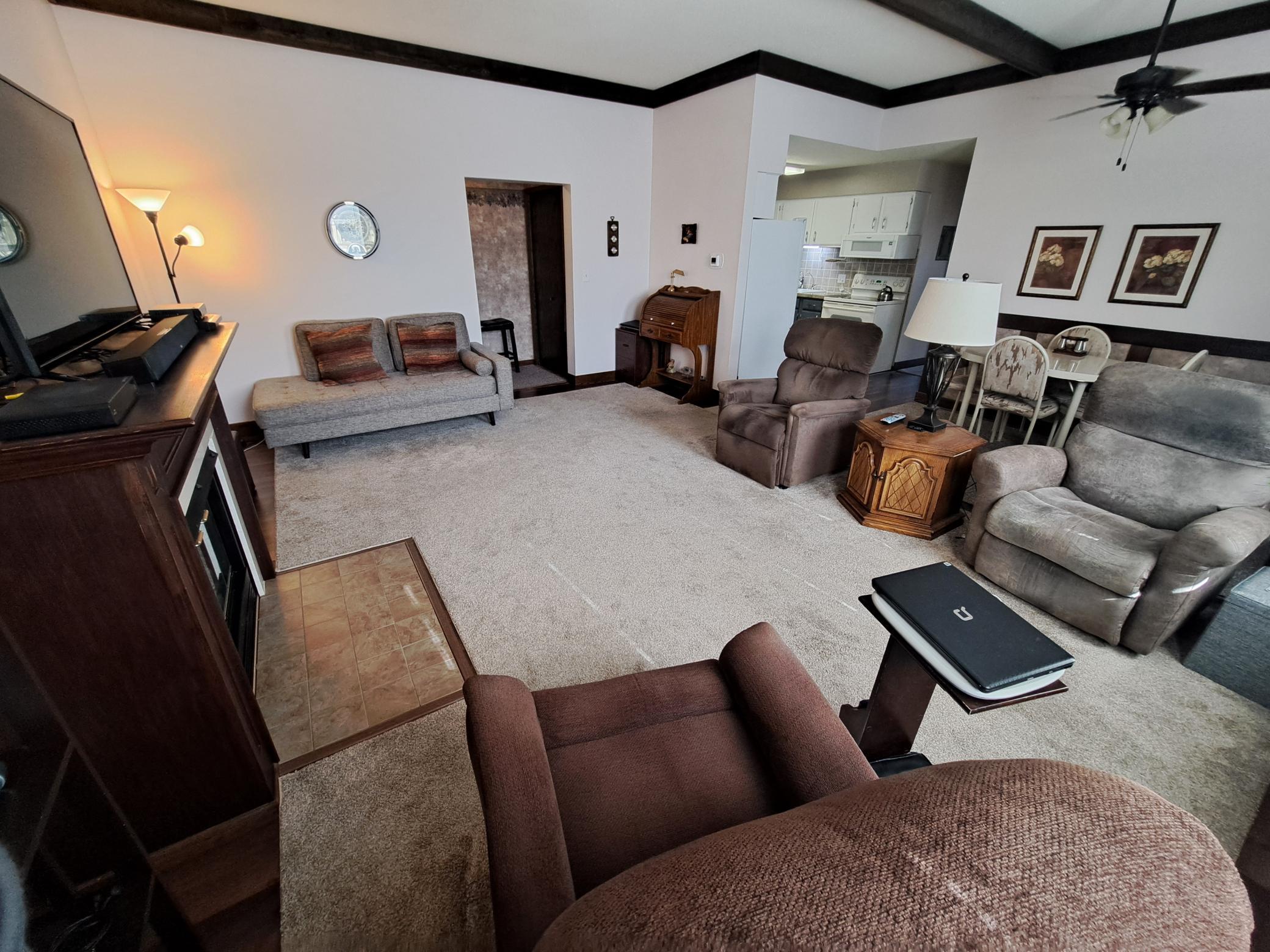 913 Abbott Street, Unit 204 Albert Lea, MN 56007 - Photo 6 of 24