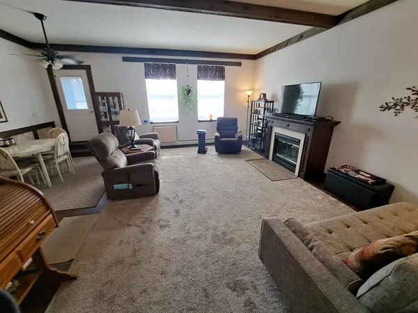 $109,900 | 913 Abbott Street, Unit 204, Albert Lea, MN 56007