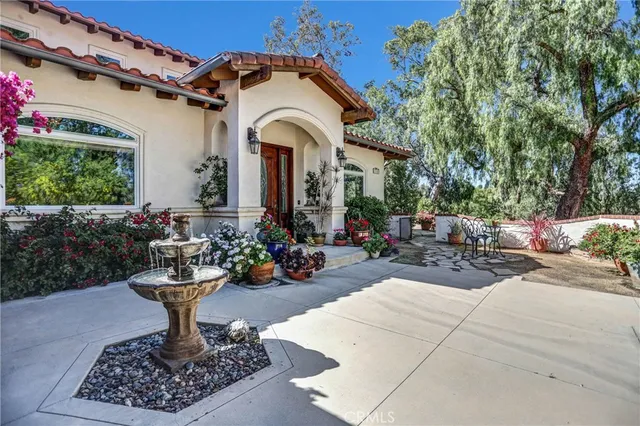 $2,650,000 | 10345 McBroom Street, Sunland, CA 91040