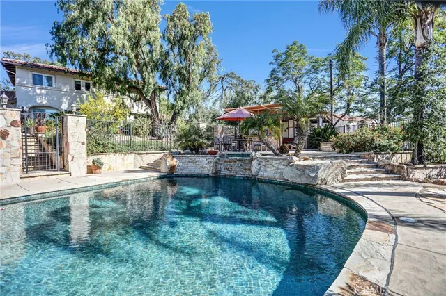 $2,650,000 | 10345 McBroom Street, Sunland, CA 91040