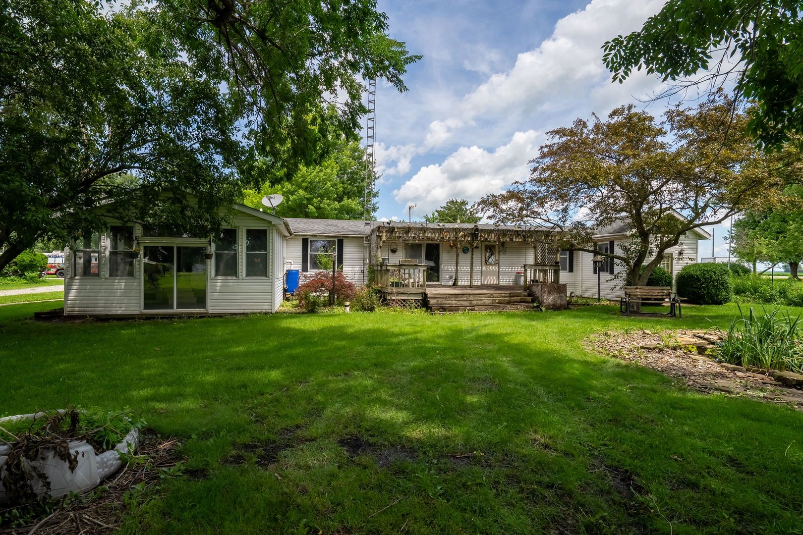 310 East Jefferson Street Dana, IL 61321 - Photo 2 of 43