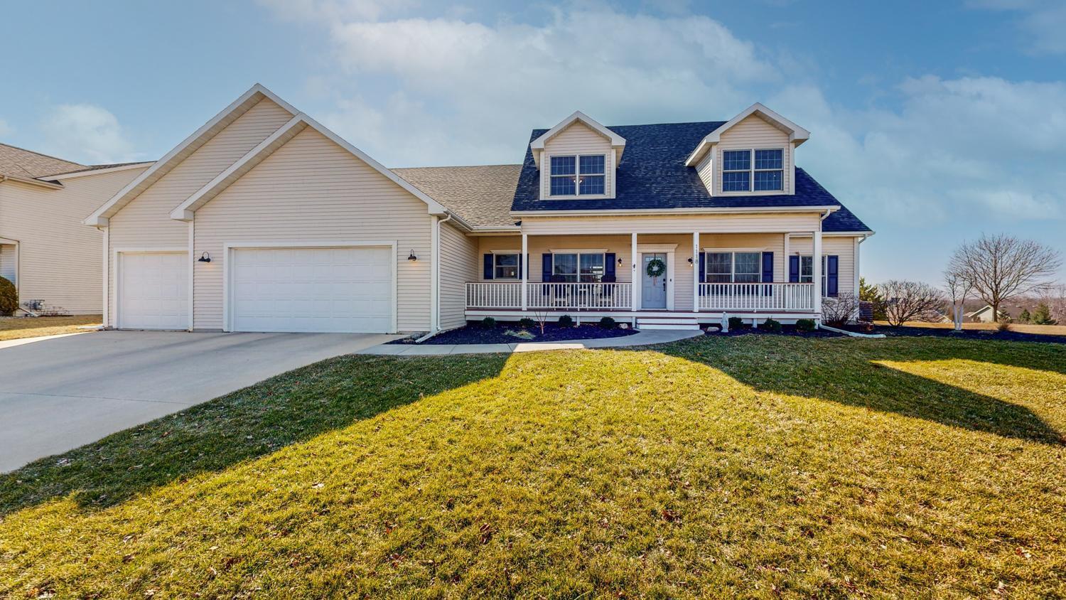 1118 Southern Hills Lane Southwest Rochester, MN 55902 - Photo 1 of 1 Gallery Image 1