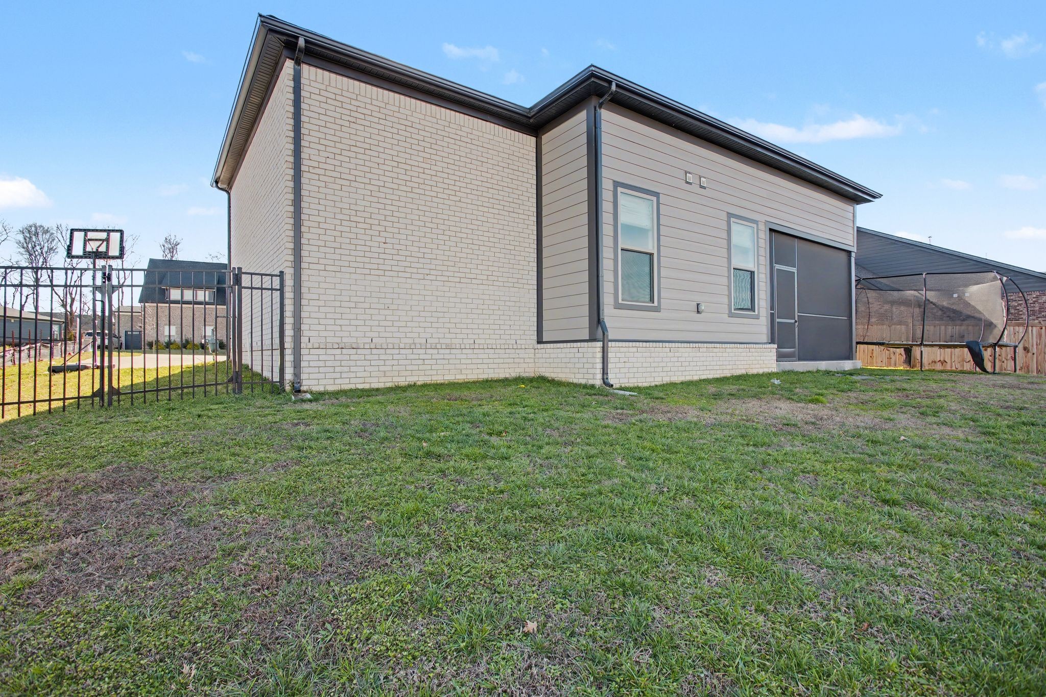 194 Phillips Bend Spring Hill Spring Hill, TN 37174 - Photo 51 of 53 a front view of a house with garden