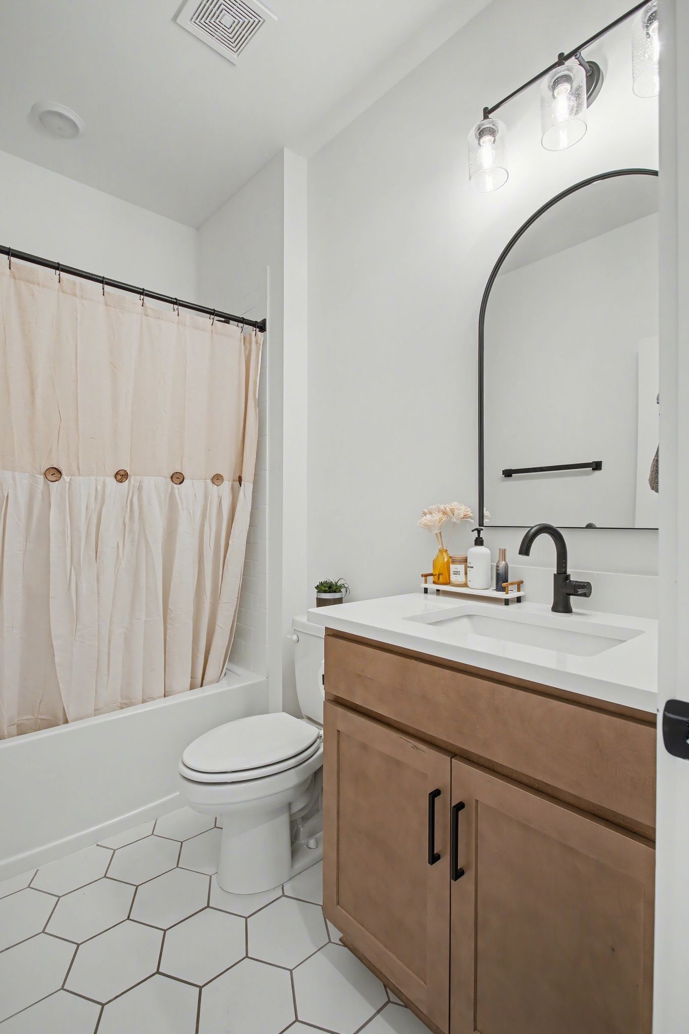 194 Phillips Bend Spring Hill Spring Hill, TN 37174 - Photo 10 of 53 a bathroom with a sink a toilet and a mirror