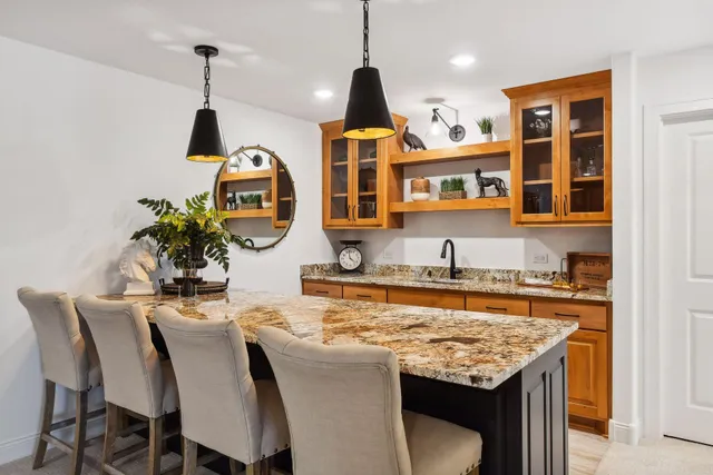 $895,890 | 4594 Tovero Trail, Medina, MN 55340