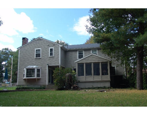 11 Pioneer Road Hingham, MA 02043 - Photo 10 of 10 Gallery Image 10
