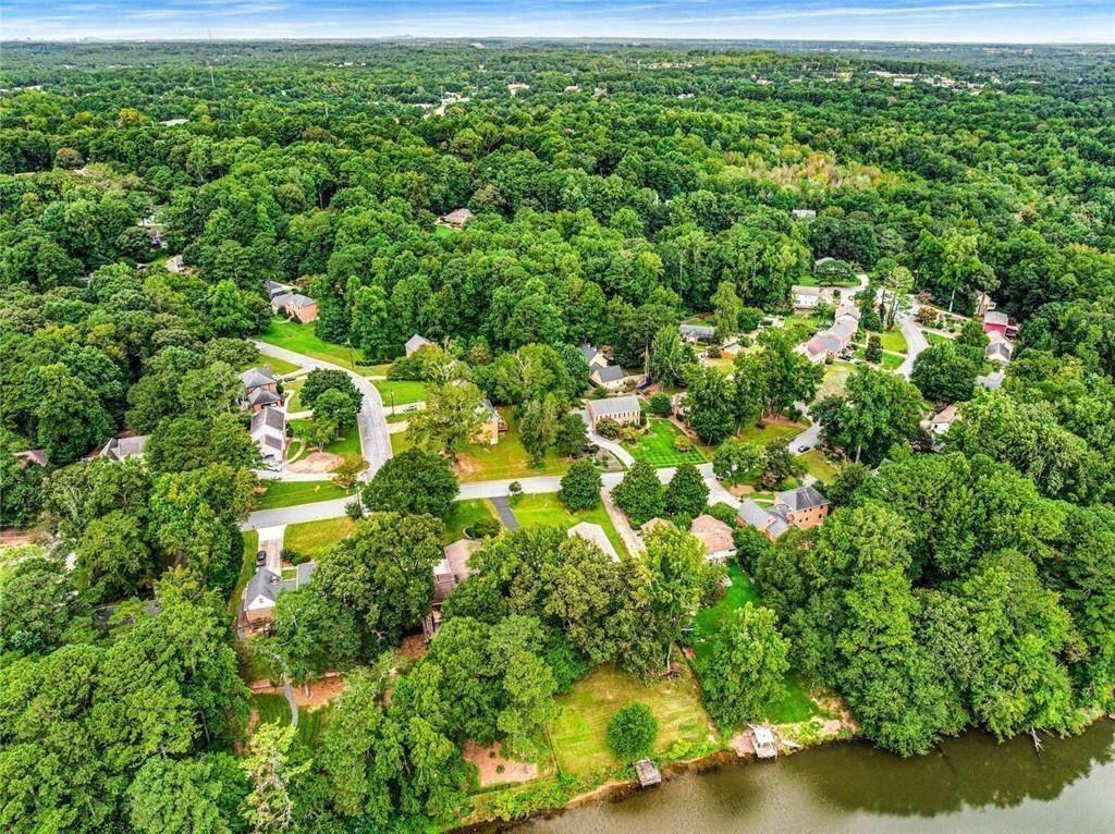 234 Shadow Lake Drive Southwest Lilburn, GA 30047 - Photo 30 of 36 a view of a garden