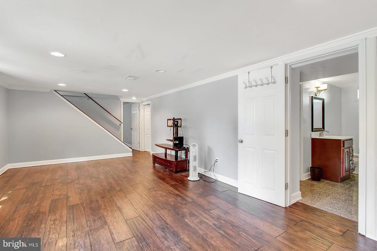 920 Haines Road York, PA 17402 - Photo 15 of 27 Gallery Image 15