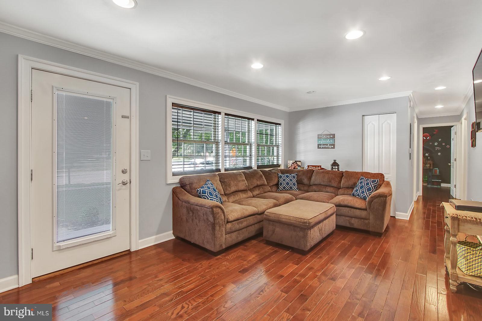 920 Haines Road York, PA 17402 - Photo 3 of 27 Gallery Image 3