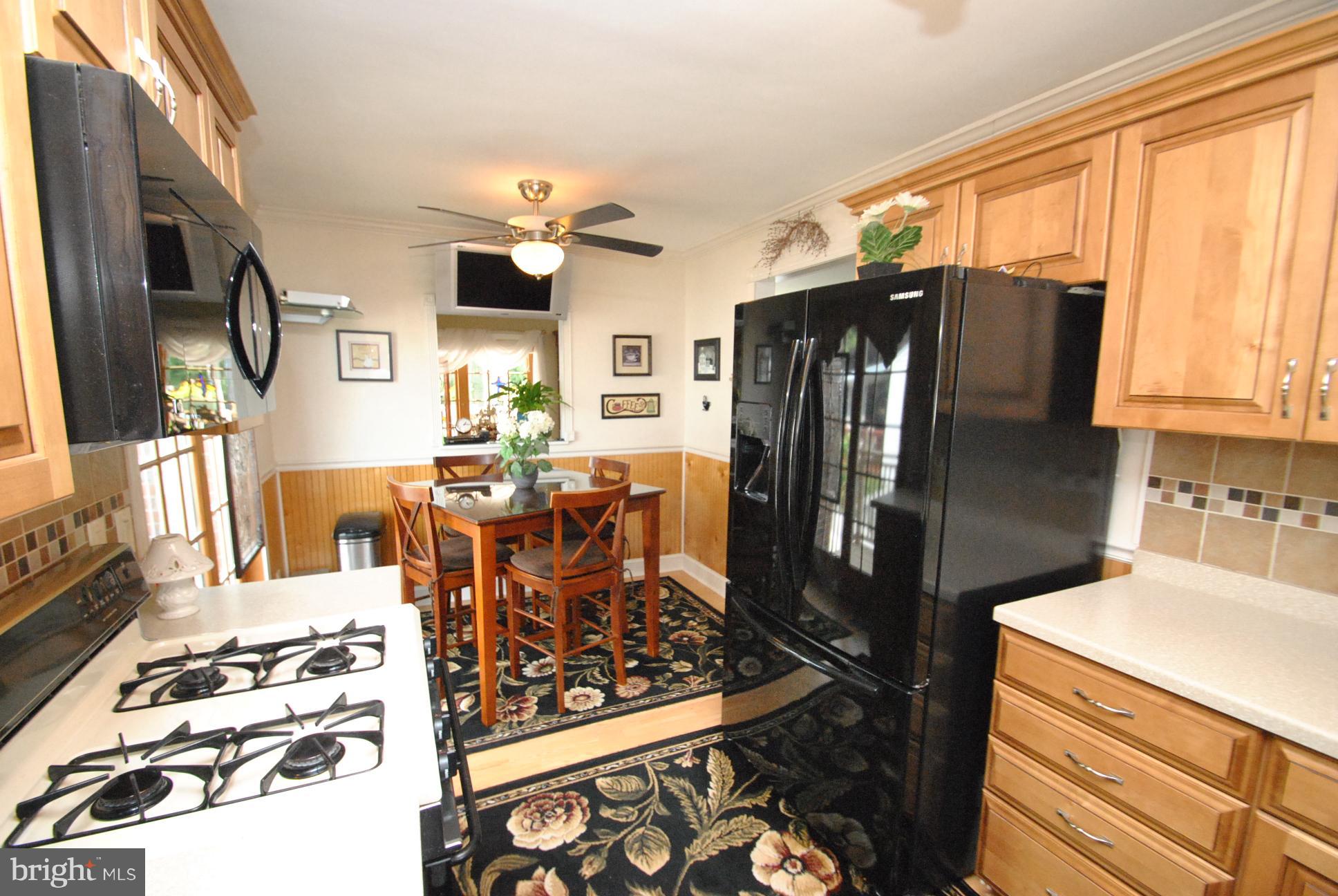 9205 Sandra Park Road Perry Hall, MD 21128 - Photo 12 of 30 COMPLETELY UPDATED CUSTOM KITCHEN