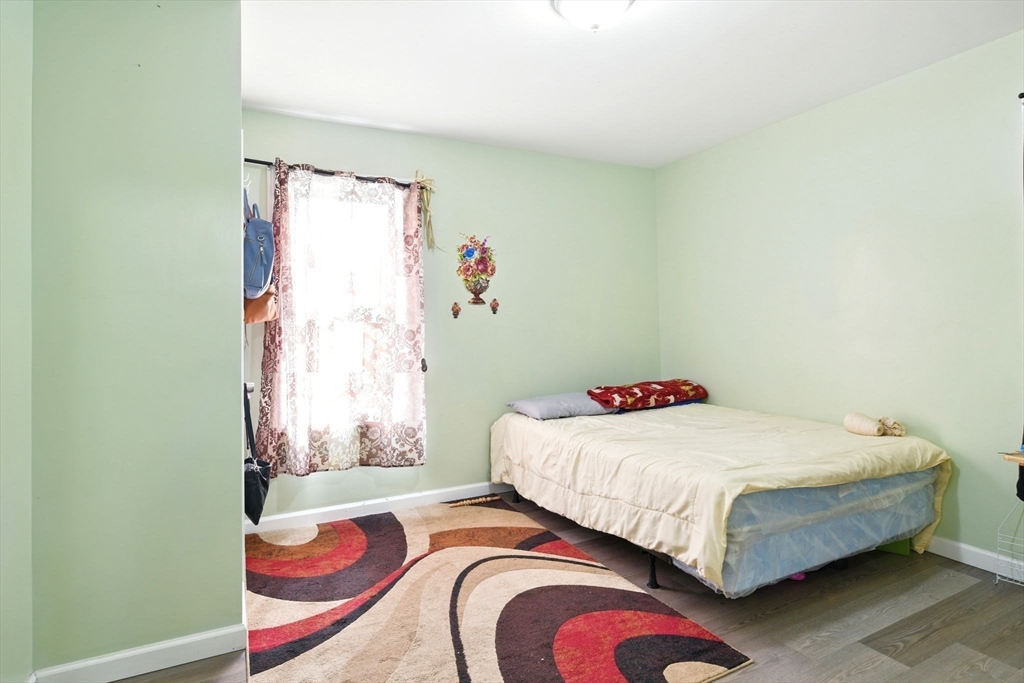80-82 Kenyon Street Springfield, MA 01109 - Photo 7 of 24 Gallery Image 7