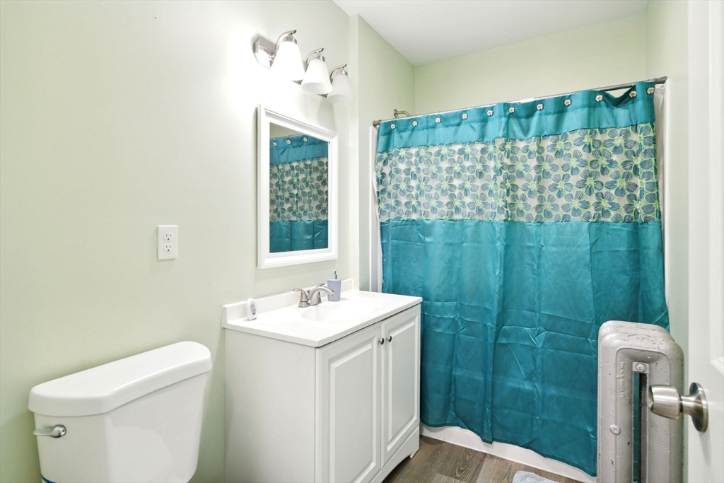 80-82 Kenyon Street Springfield, MA 01109 - Photo 8 of 24 Gallery Image 8