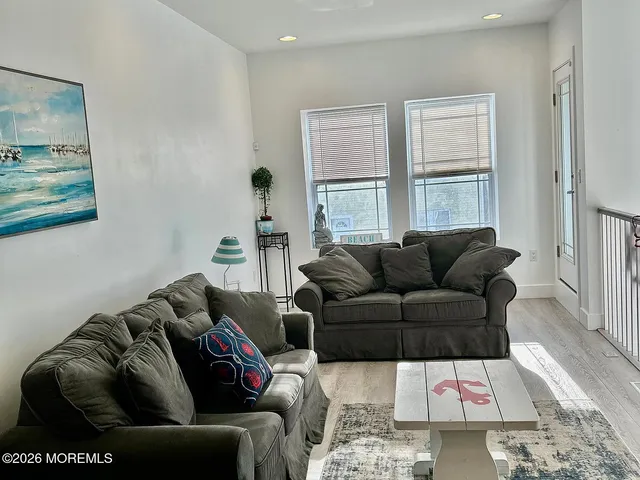 $3,100 | 304 C Barnegat Avenue, Seaside Heights, NJ 08751