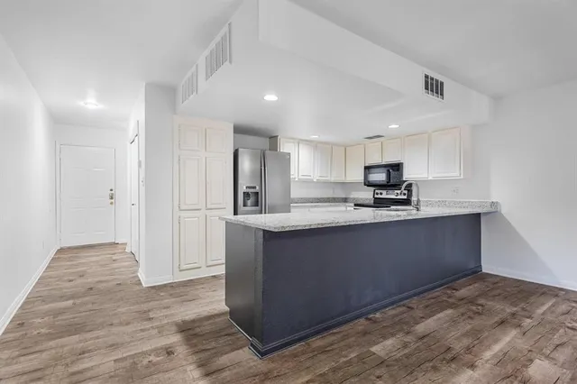 $220,000 | 438 Yacht Club Drive, Unit C, Rockwall, TX 75032