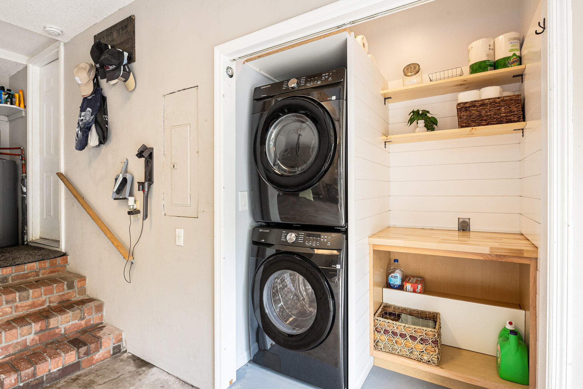 1861 Cattail Row Charleston, SC 29407 - Photo 32 of 35 Laundry