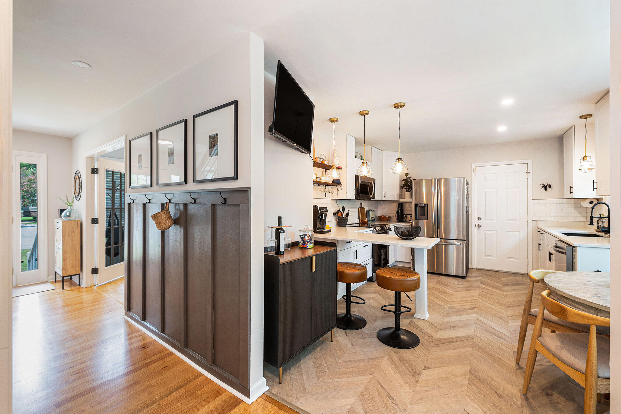 1861 Cattail Row Charleston, SC 29407 - Photo 6 of 35 Kitchen