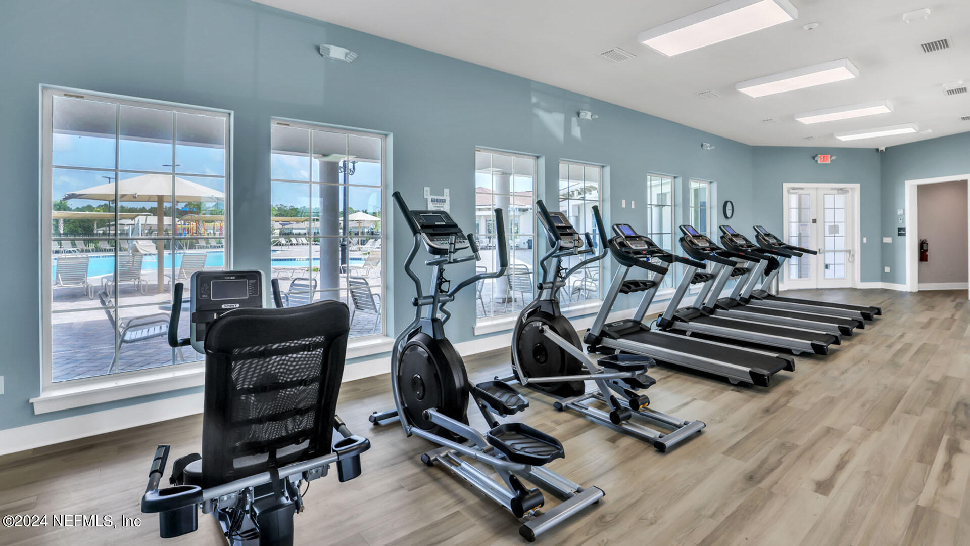 425 Orellana Road St. Augustine, FL 32084 - Photo 30 of 57 a view of a room with gym equipment