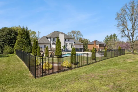 $1,650,000 | 1412 Arrowhead Drive, Brentwood, TN 37027