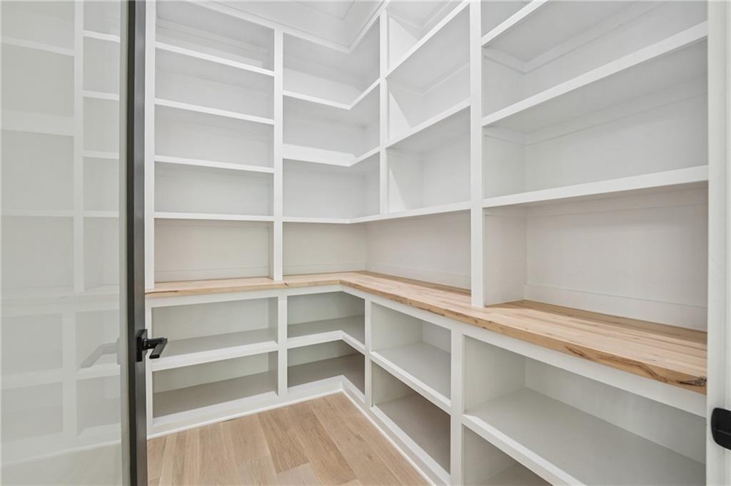 333 Sims Bridge Road Commerce, GA 30530 - Photo 24 of 71 a view of walk in closet with empty racks