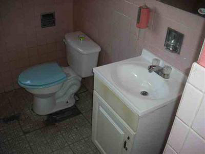3814 Fleming Road Flint, MI 48504 - Photo 8 of 10 20108551-7.JPG