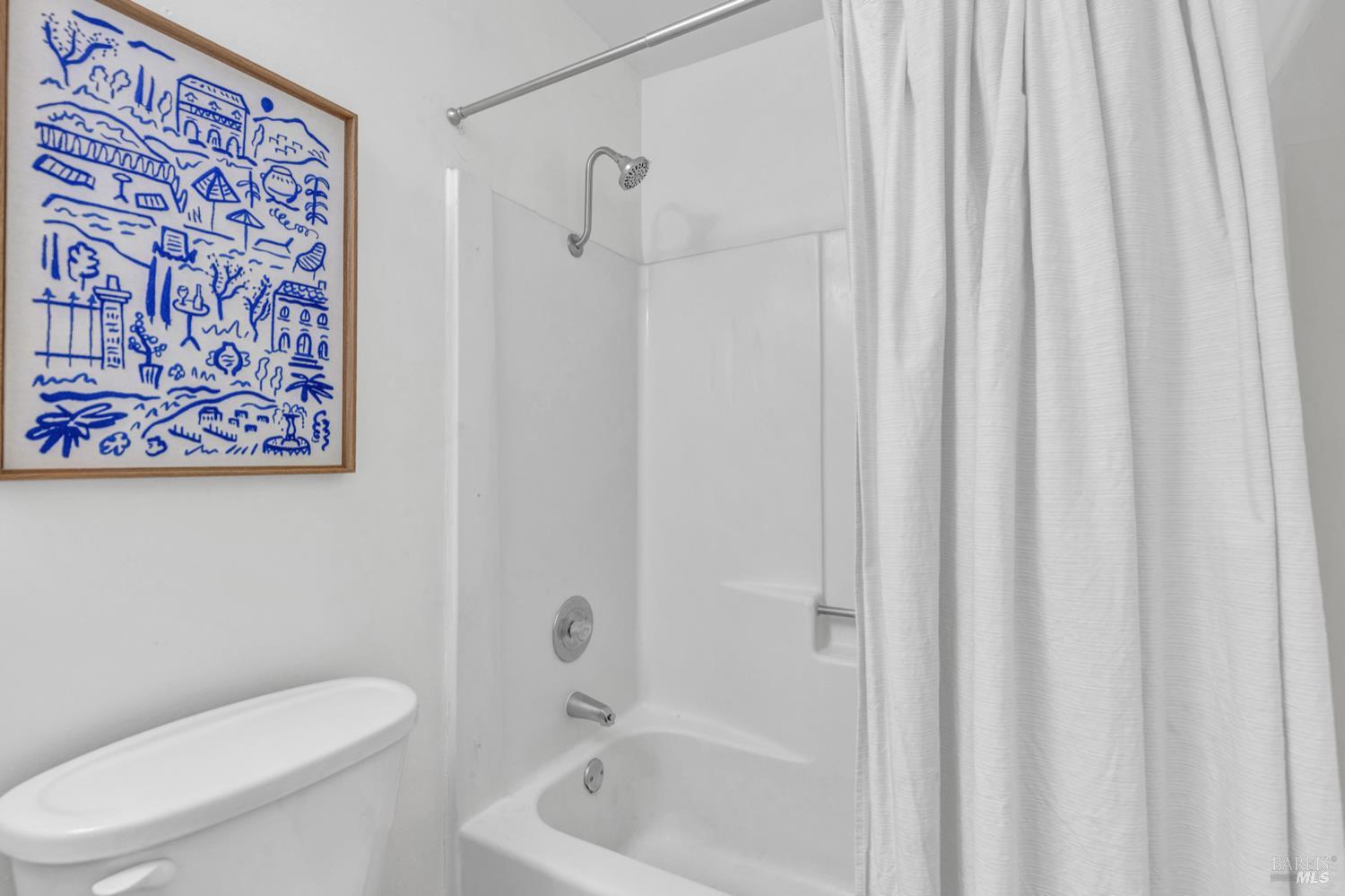 900 Southampton Road, Unit 110 Benicia, CA 94510 - Photo 16 of 22