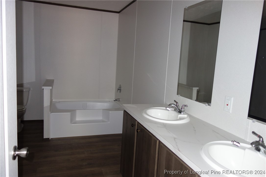 1024 Sunset Park Road Bladenboro, NC 28320 - Photo 12 of 24 Gallery Image 12