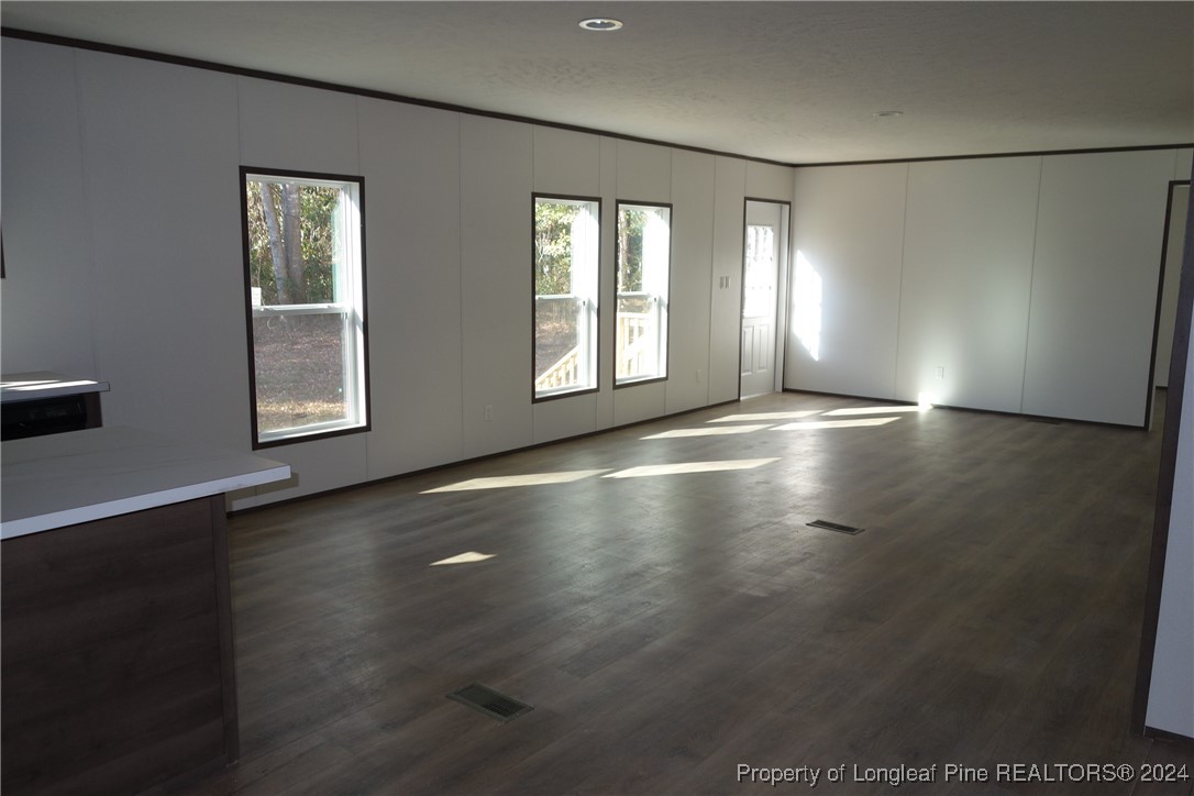 1024 Sunset Park Road Bladenboro, NC 28320 - Photo 20 of 24 Gallery Image 20