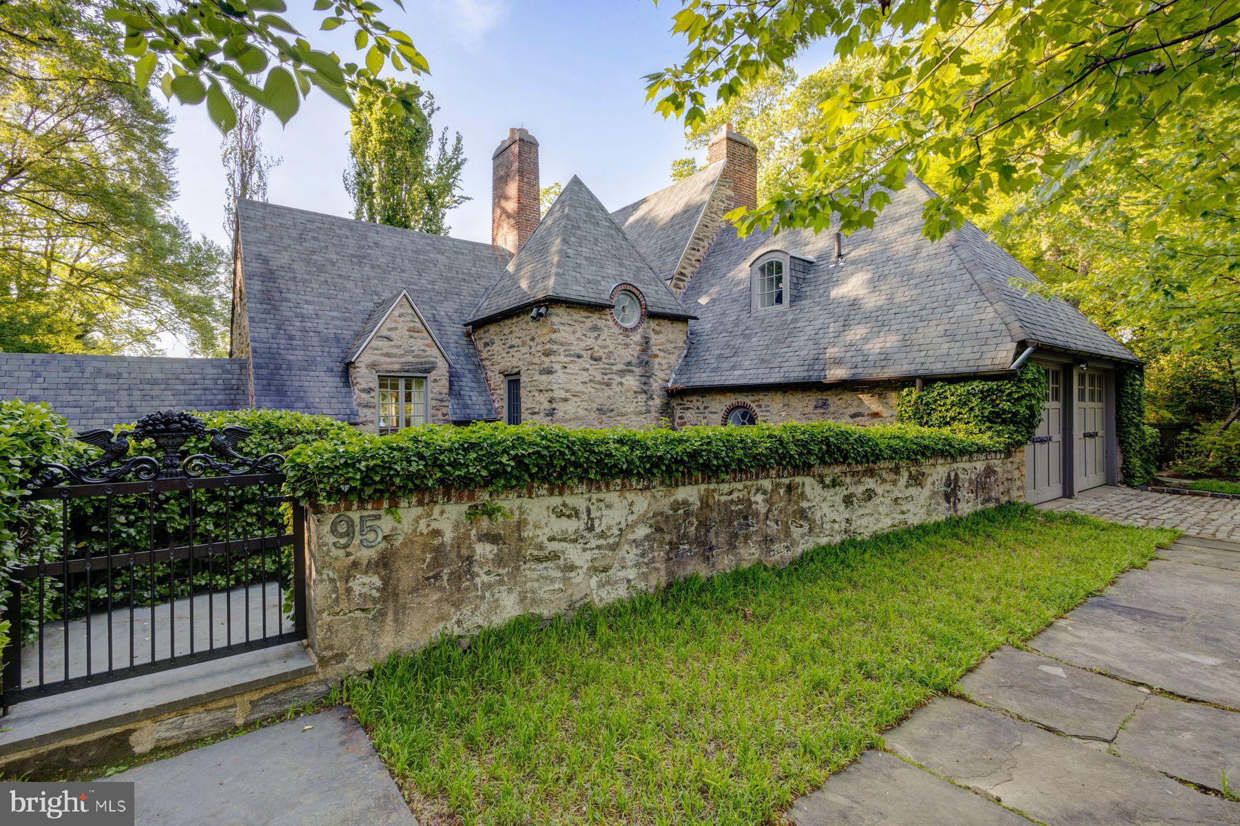 95 West Hampton Road Philadelphia, PA 19118 - Photo 2 of 37 a aerial view of a house with a garden