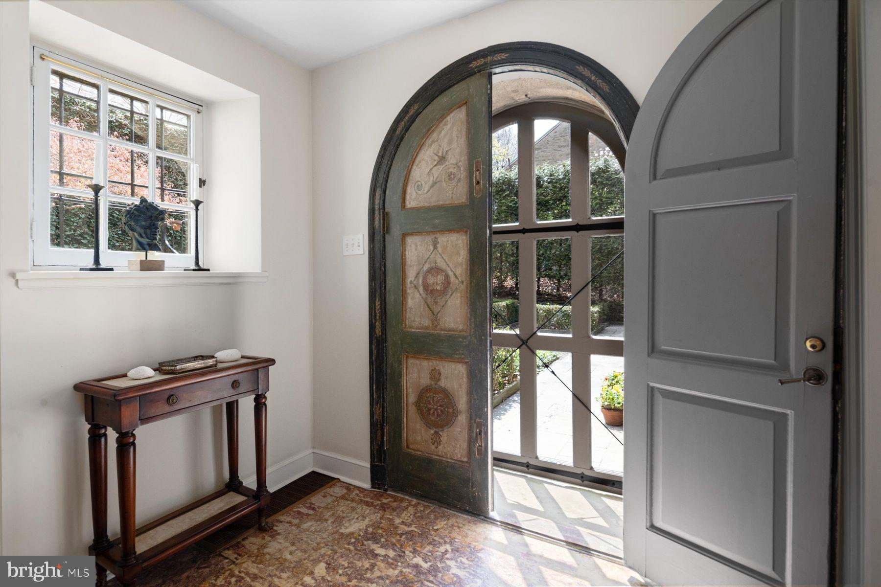 95 West Hampton Road Philadelphia, PA 19118 - Photo 7 of 37 a view of an entryway with a window