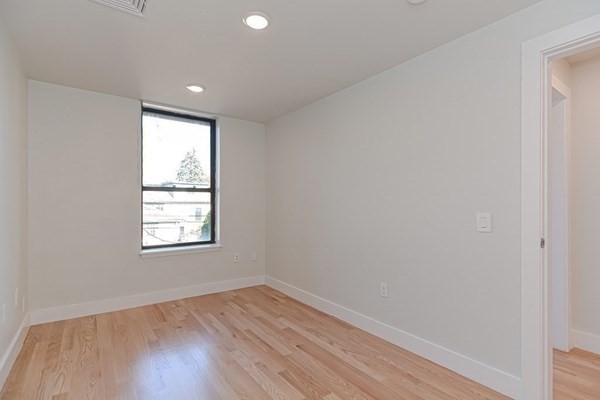 1674 Beacon Street, Unit 2 Brookline, MA 02445 - Photo 35 of 42