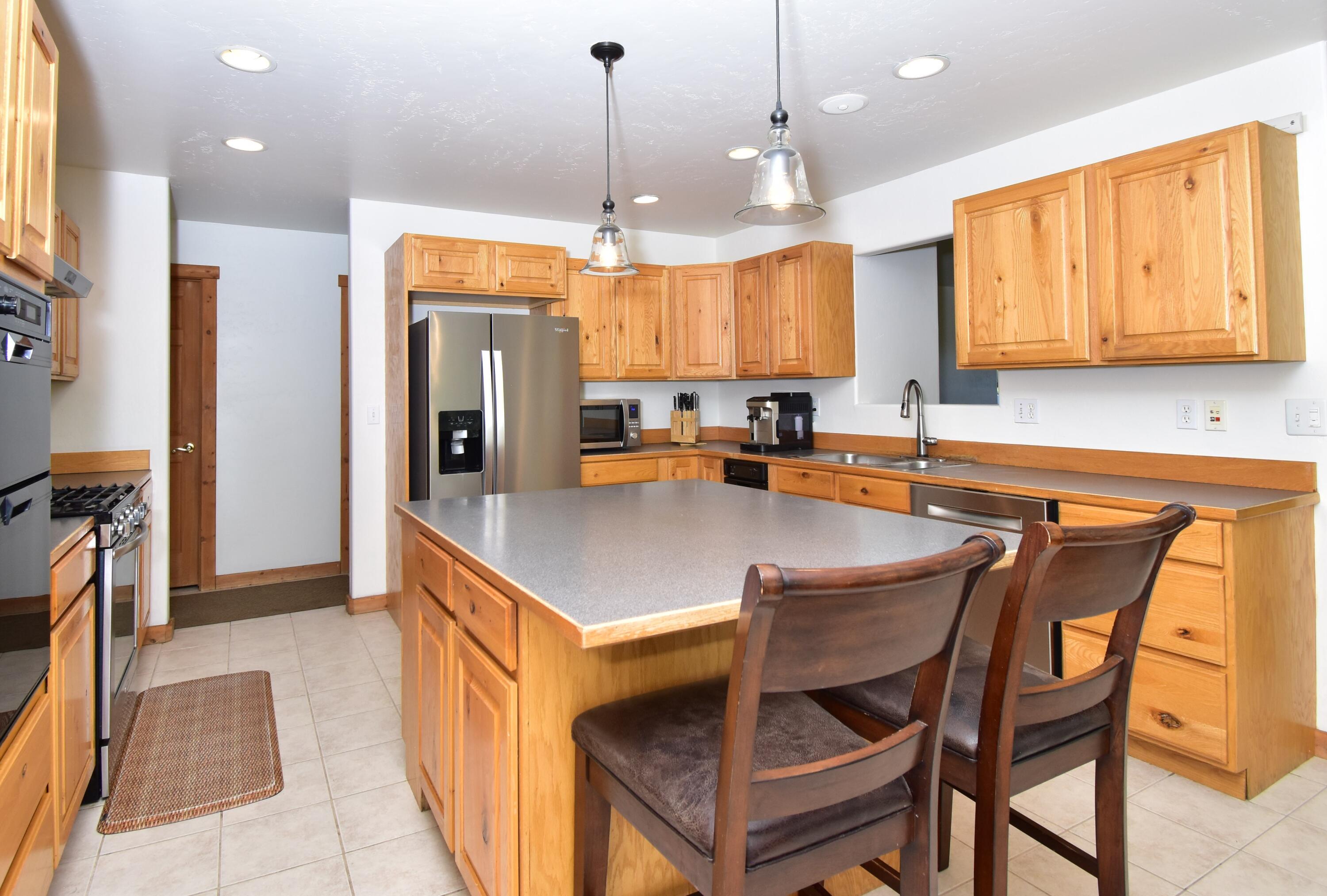 341 Ridge View Drive Bellevue, ID 83313 - Photo 7 of 35 Kitchen