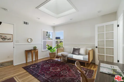 $899,000 | 13732 Wyandotte Street, Van Nuys, CA 91405