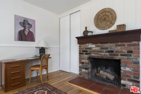 $899,000 | 13732 Wyandotte Street, Van Nuys, CA 91405