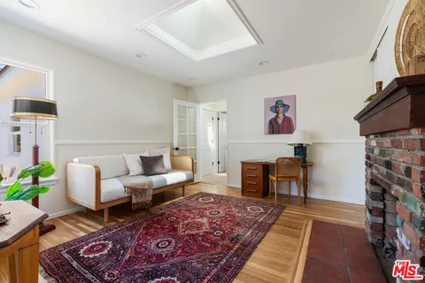 $899,000 | 13732 Wyandotte Street, Van Nuys, CA 91405