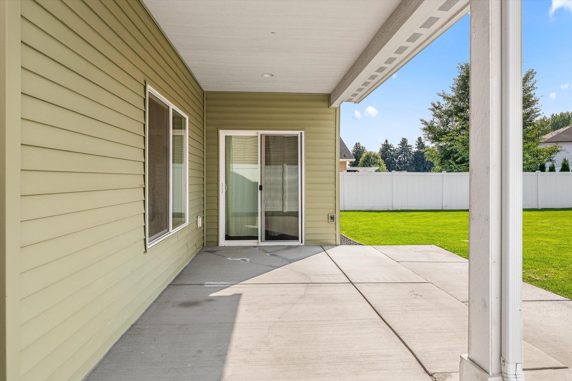 8811 North Elm Street Spokane, WA 99208 - Photo 15 of 42