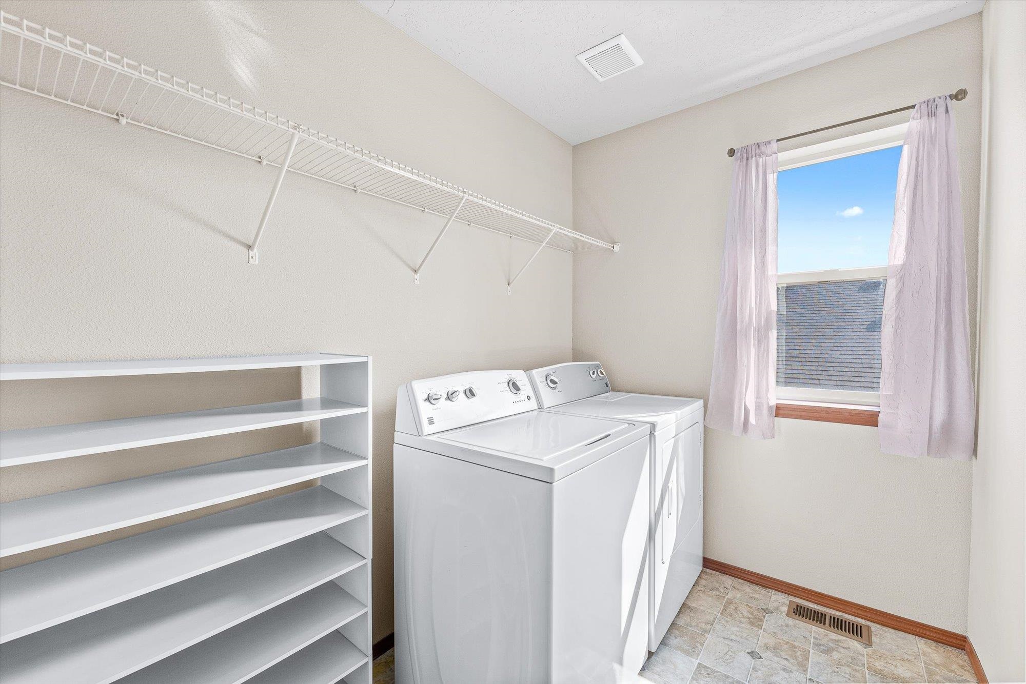 8811 North Elm Street Spokane, WA 99208 - Photo 23 of 42