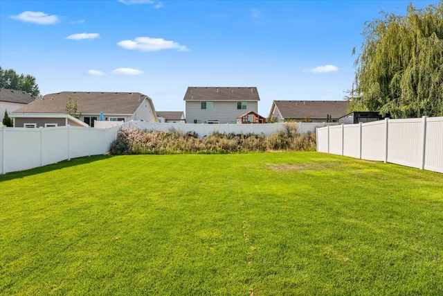 $410,000 | 8811 North Elm Street, Spokane, WA 99208