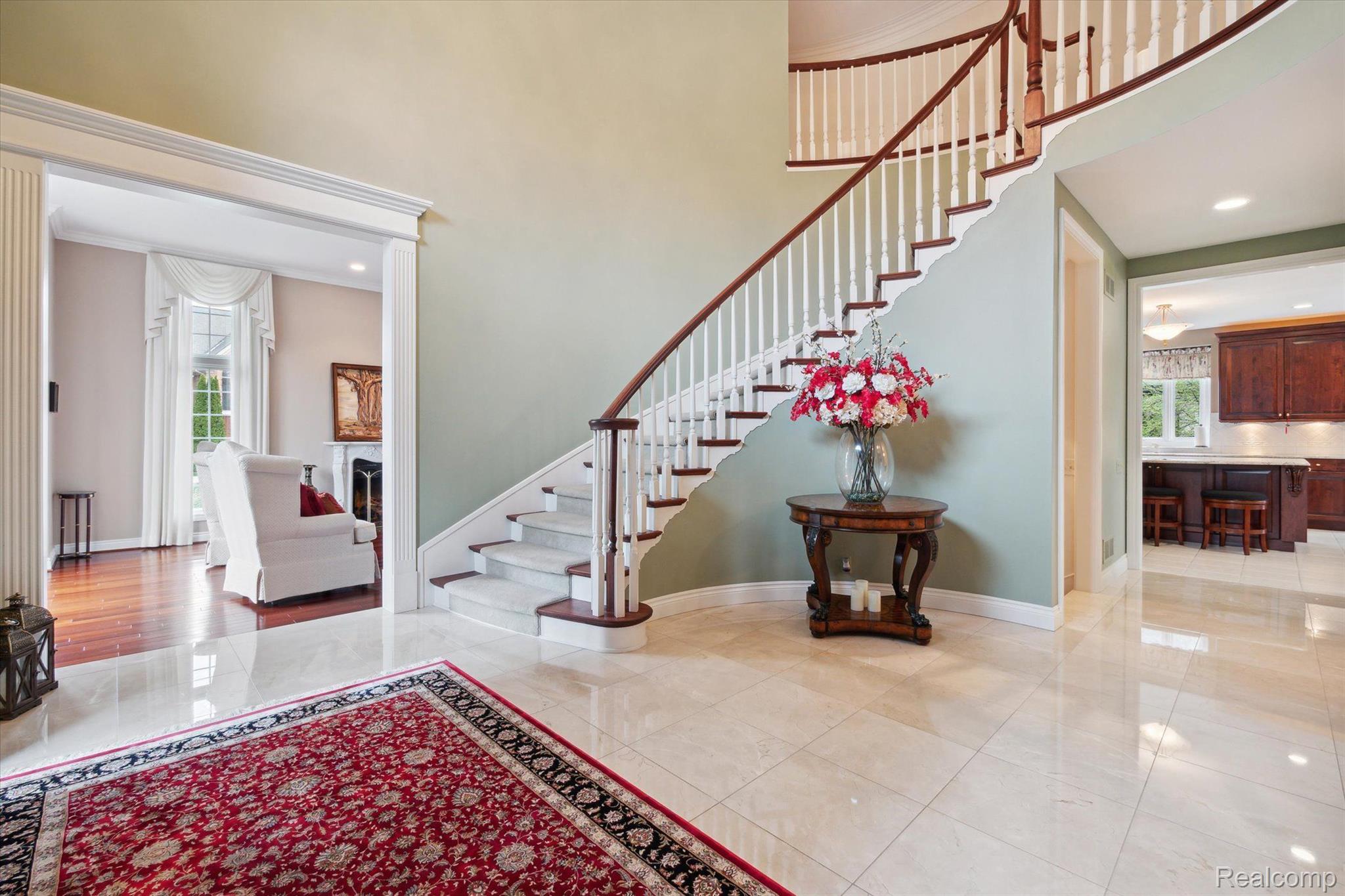 2511 Golf Crest Drive Rochester, MI 48309 - Photo 10 of 98 Gallery Image 10