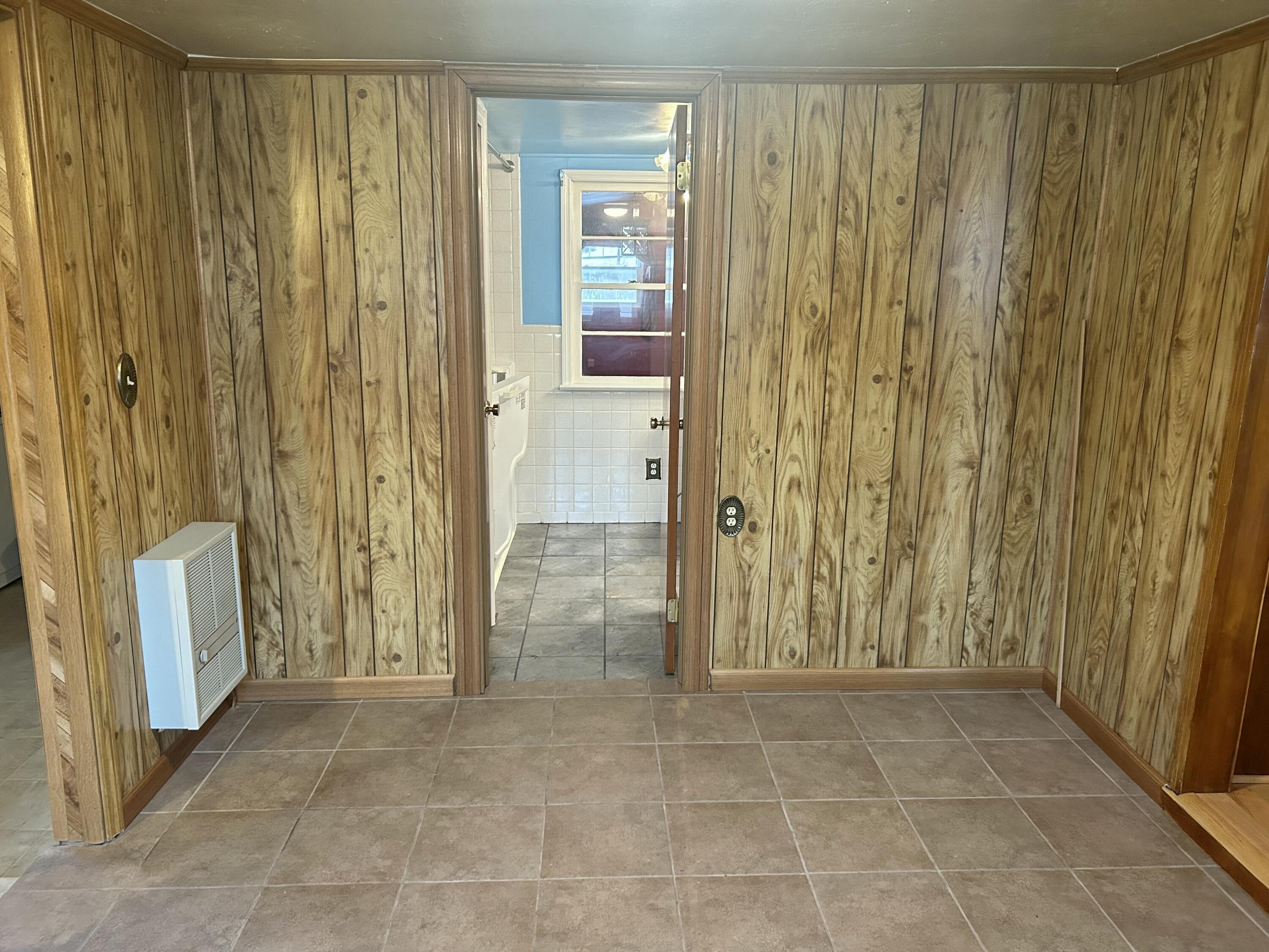 2213 Fancy Grove Road Huddleston, VA 24104 - Photo 22 of 38 IMG_5912