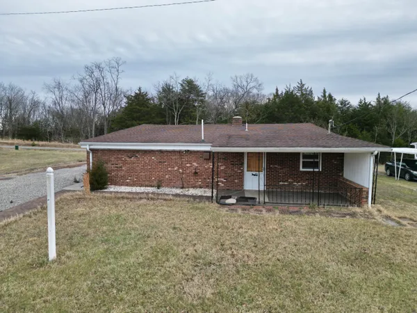 $250,000 | 2213 Fancy Grove Road, Huddleston, VA 24104