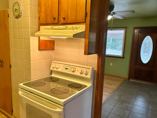 $250,000 | 2213 Fancy Grove Road, Huddleston, VA 24104