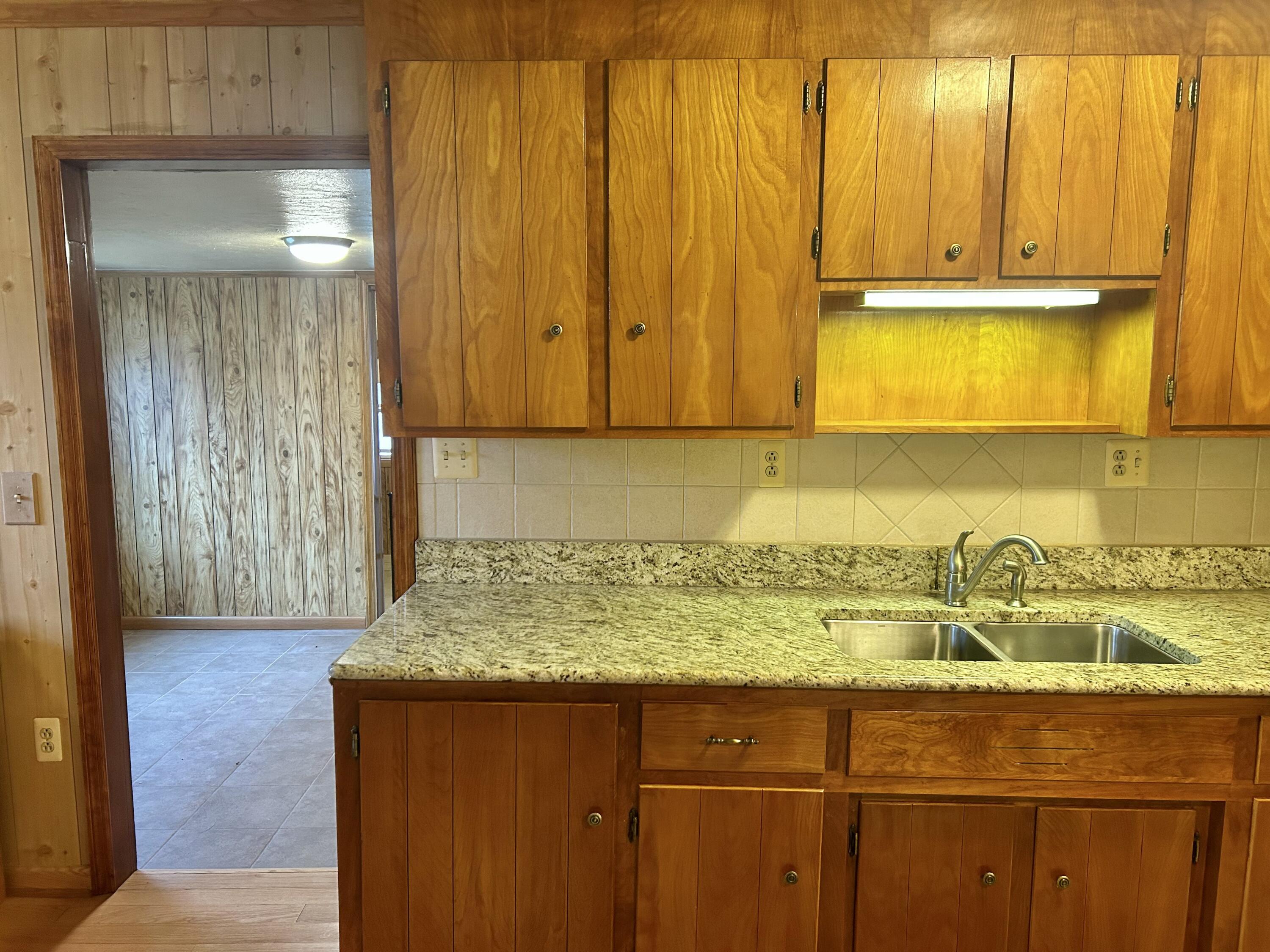 2213 Fancy Grove Road Huddleston, VA 24104 - Photo 8 of 38 IMG_5909