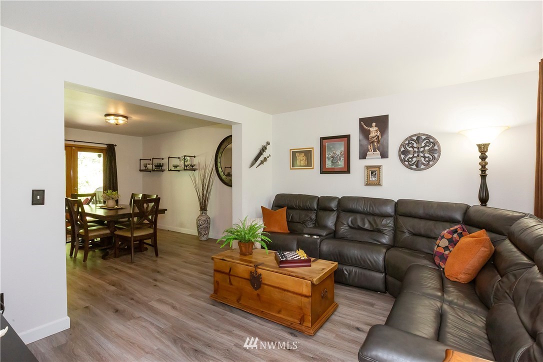 3841 Banner Road Southeast Port Orchard, WA 98366 - Photo 14 of 40 Gallery Image 14