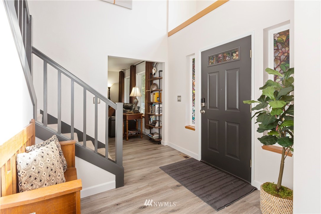 3841 Banner Road Southeast Port Orchard, WA 98366 - Photo 3 of 40 Gallery Image 3