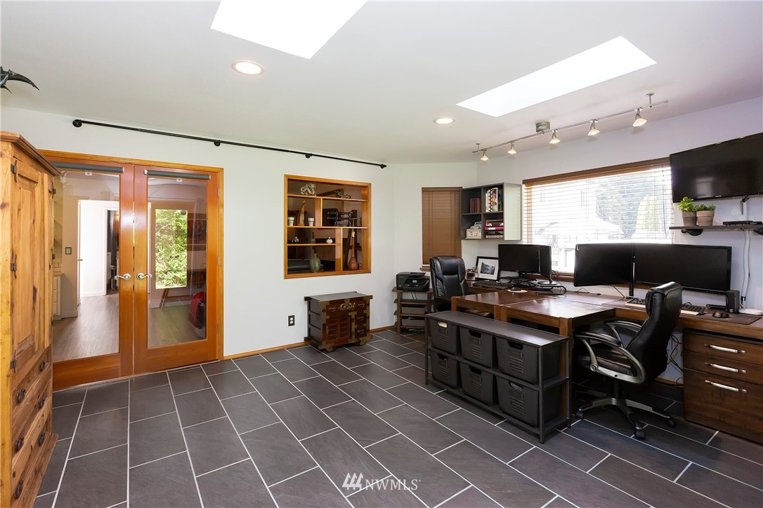 3841 Banner Road Southeast Port Orchard, WA 98366 - Photo 21 of 40 Gallery Image 21
