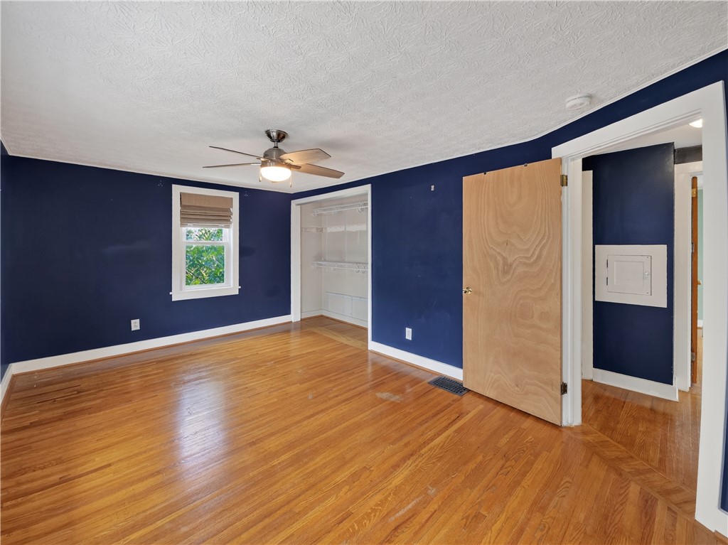 140 Irvington Road Rochester, NY 14620 - Photo 23 of 36 Primary Bedroom