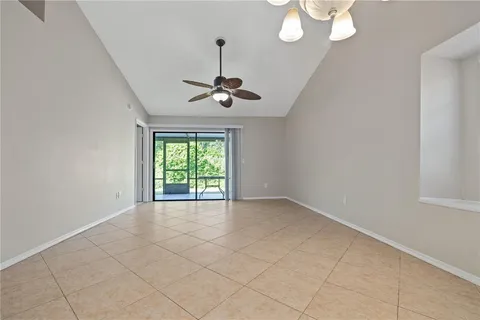 $229,000 | 5100 Burchette Road, Unit 3005, Tampa, FL 33647