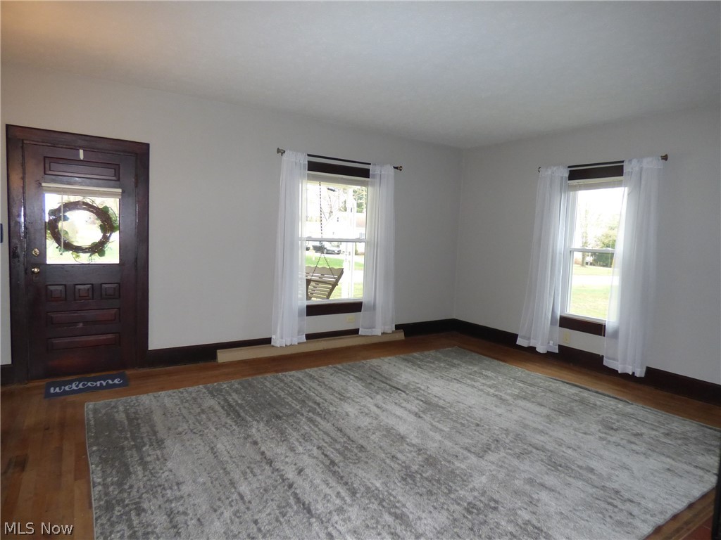 6574 Ridge Road Wadsworth, OH 44281 - Photo 3 of 35