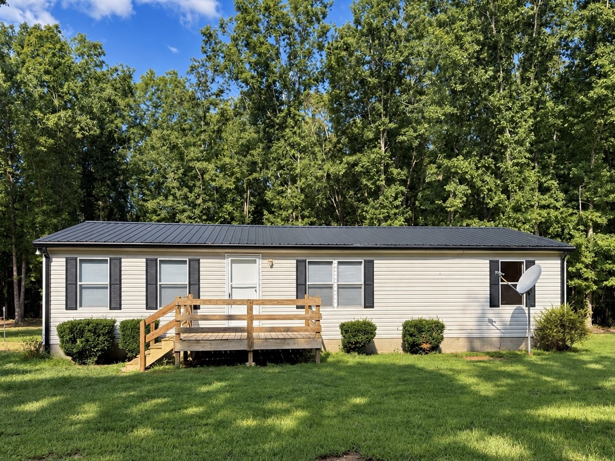145 Eaglet Road Summertown, TN 38483 - Photo 1 of 23 Gallery Image 1